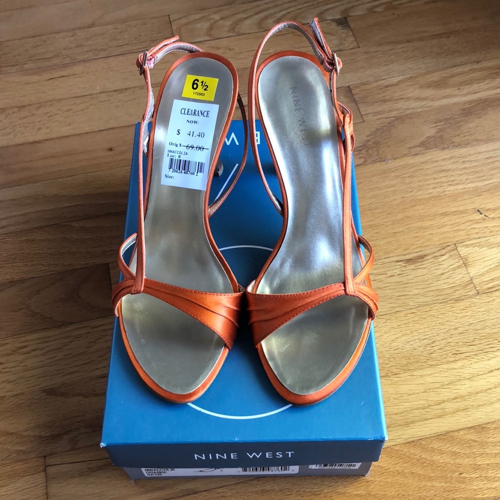 Nine West orange 🍊 strappy satin heels